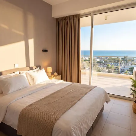 Apartment The Crown Marina *